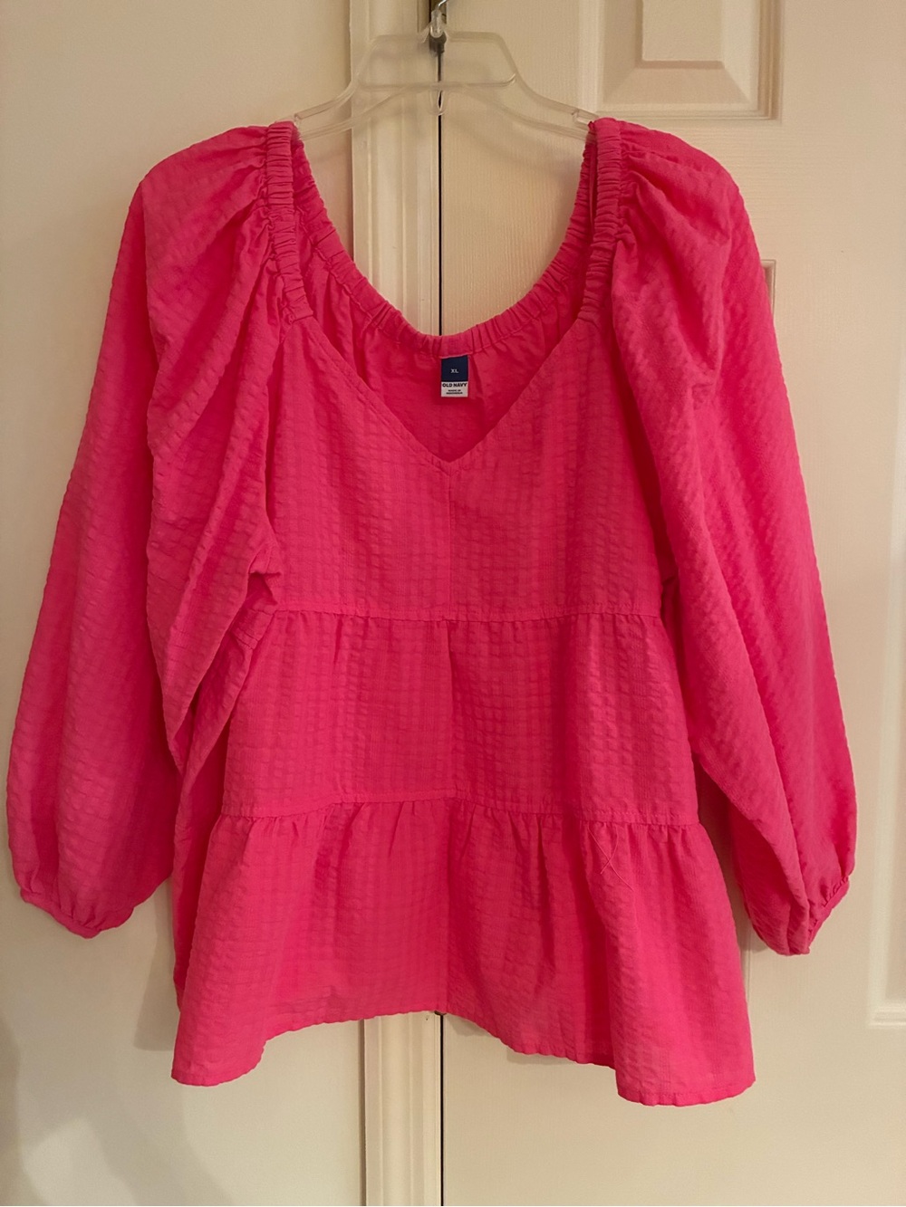 Old Navy seersucker tiered top XL